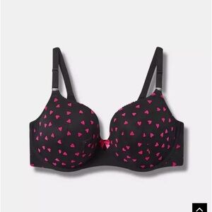 Torrid heart underwire bra 40C Perfect Tshirt Hearts Out Rich Black Underwire